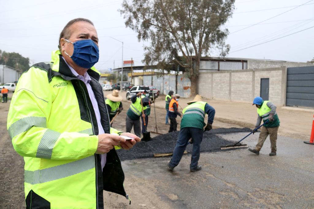 AYUNTAMIENTO CONTRIBUYE AL DESARROLLO DE OBRAS EN LA MESA Y PRESA ESTE