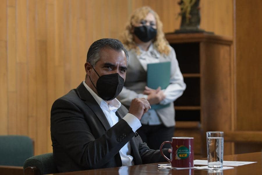 FIRMAN CONVENIO PARA EL DESARROLLO DE LA FUNCIóN PúBLICA ELECTORAL EN BC