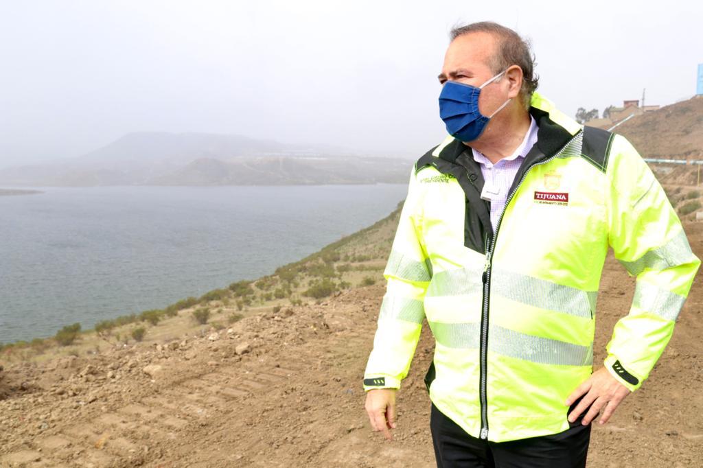 AYUNTAMIENTO CONTRIBUYE AL DESARROLLO DE OBRAS EN LA MESA Y PRESA ESTE