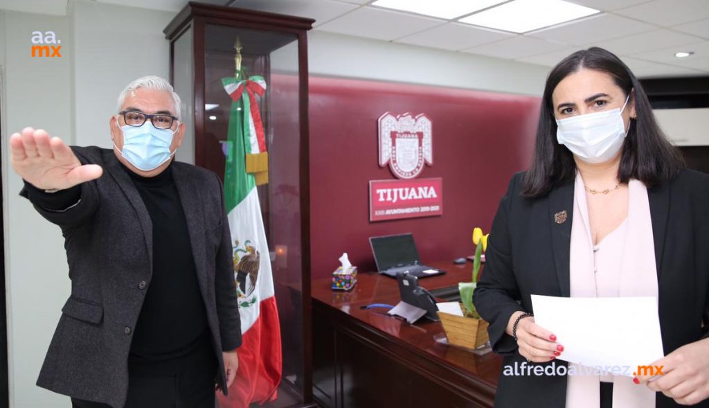 KARLA RUIZ TOMA PROTESTA A NUEVOS FUNCIONARIOS DEL GABINETE