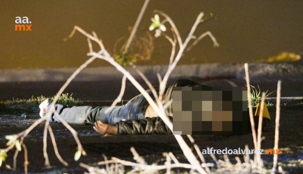 MUERE POLICíA Y ACOMPAñANTE TRAS VOLCADURA; SALEN PROYECTADOS MUERE POLICíA Y ACOMPAñANTE TRAS VOLCADURA; SALEN PROYECTADOS