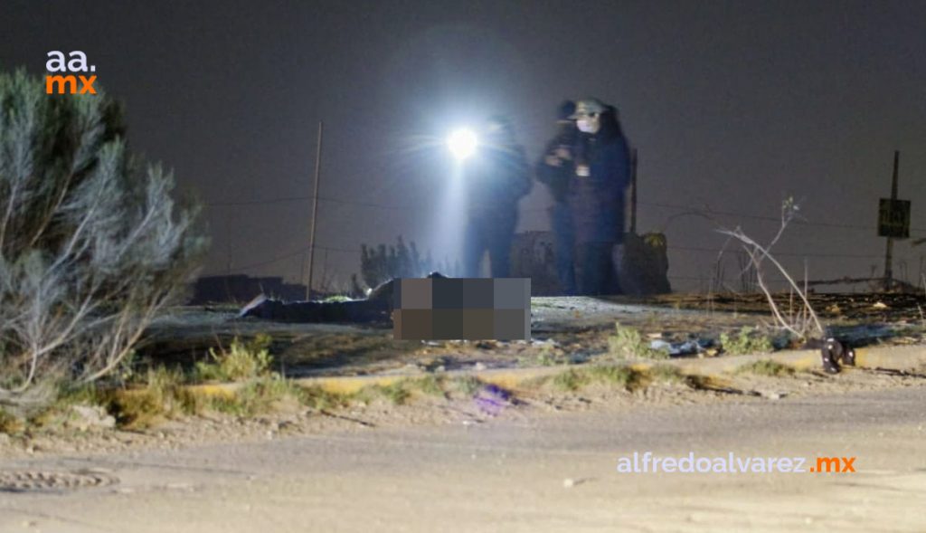 MUERE POLICíA Y ACOMPAñANTE TRAS VOLCADURA; SALEN PROYECTADOS MUERE POLICíA Y ACOMPAñANTE TRAS VOLCADURA; SALEN PROYECTADOS