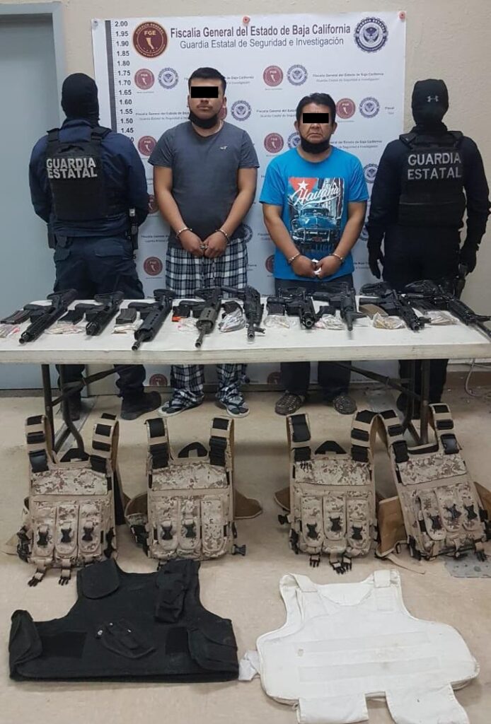 DETIENEN A DOS CON ARSENAL TRAS BALACERA EN TECATE