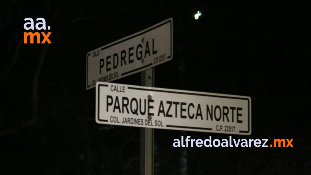 TRAS CHOQUE DESCUBREN A CONDUCTOR APUñALADO