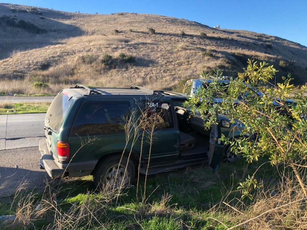 CAE BANDA DE HUACHICOLEROS EN TIJUANA CAE BANDA DE HUACHICOLEROS EN TIJUANA