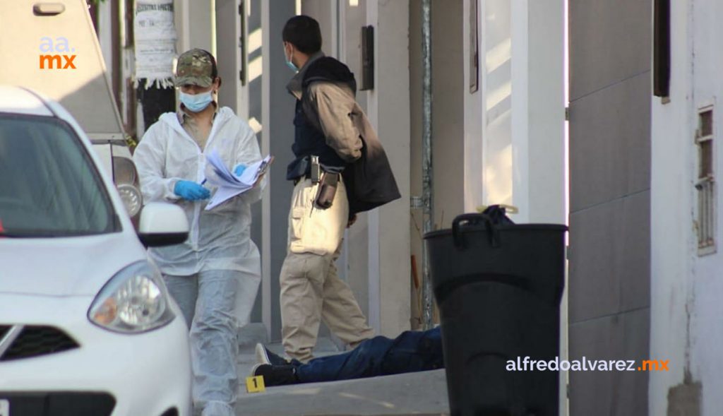 LO MATAN EN LA COCHERA DE SU CASA; A OTRO AFUERA DE PREDIO CON MAQUINARIA