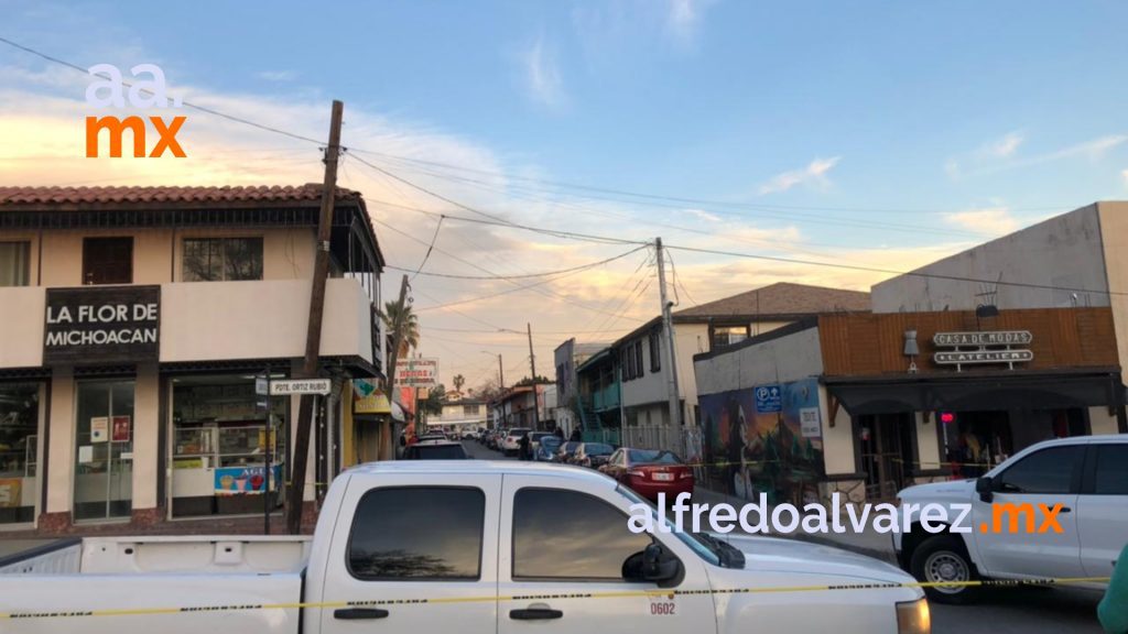 ASESINAN A REGIDOR A METROS DE LA PRESIDENCIA DE TECATE