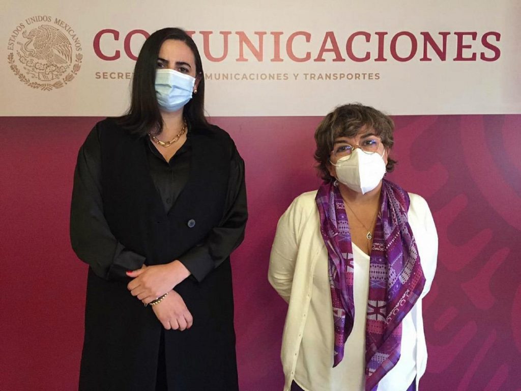 INICIA KARLA RUIZ PLAN DE TRABAJO PARA RECUPERAR LA BIBLIOTECA BENITO JUáREZ