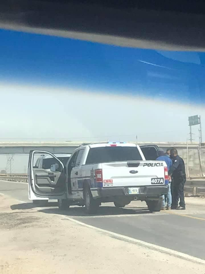 ACECHABA MUJERES Y LE ENCUENTRAN ARMA PROHIBIDA