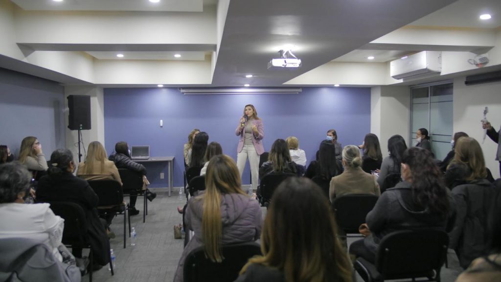 MUJERES EMPRENDEDORAS DE LA 4T SOSTIENEN ENCUENTRO CON MARINA DEL PILAR MUJERES EMPRENDEDORAS DE LA 4T SOSTIENEN ENCUENTRO CON MARINA DEL PILAR