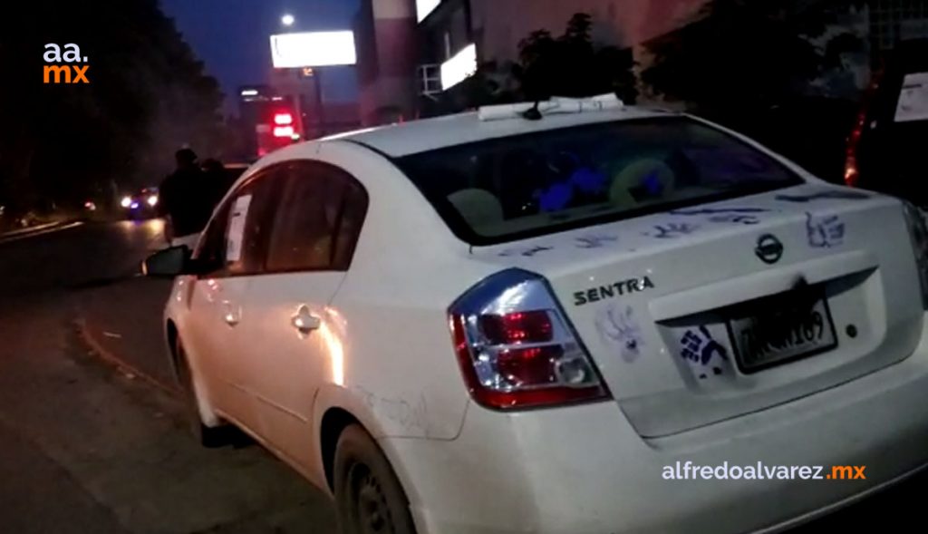 MUJERES SE MANIFIESTAN EN FGE CONTRA LA IMPUNIDAD