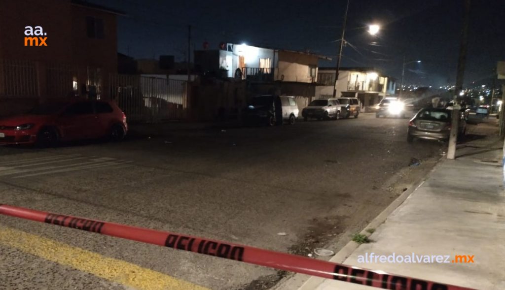 4 ASESINADOS Y 3 JóVENES HERIDOS EN TIJUANA