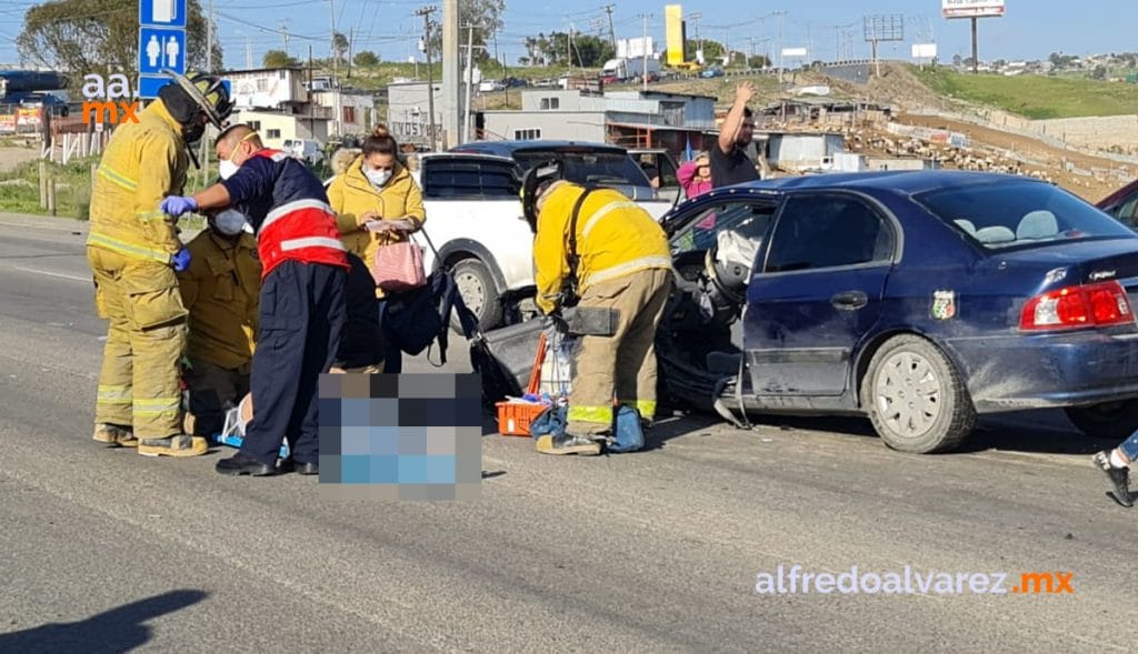 FUERTE ACCIDENTE PROVOCA CARAMBOLA