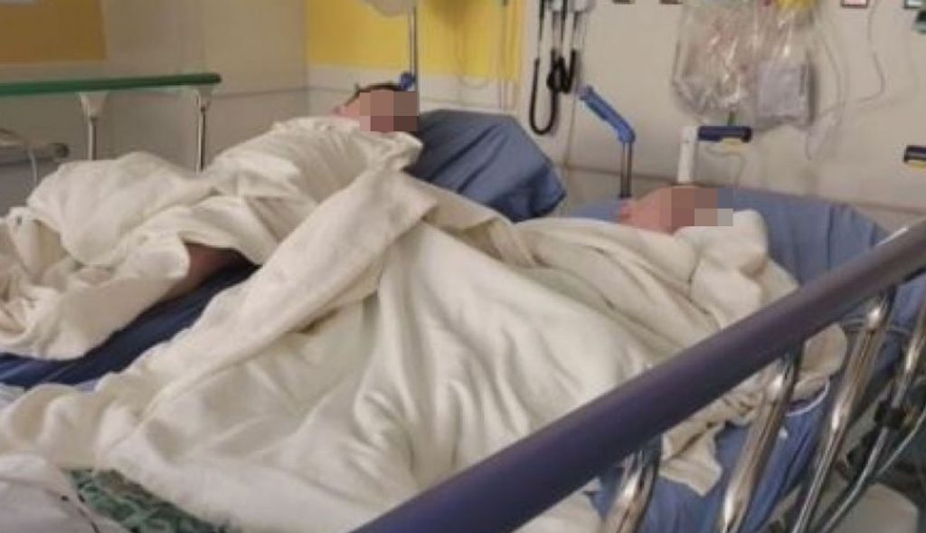 MUERE AL PROTEGER A SUS HIJOS EN CHOQUE BRUTAL