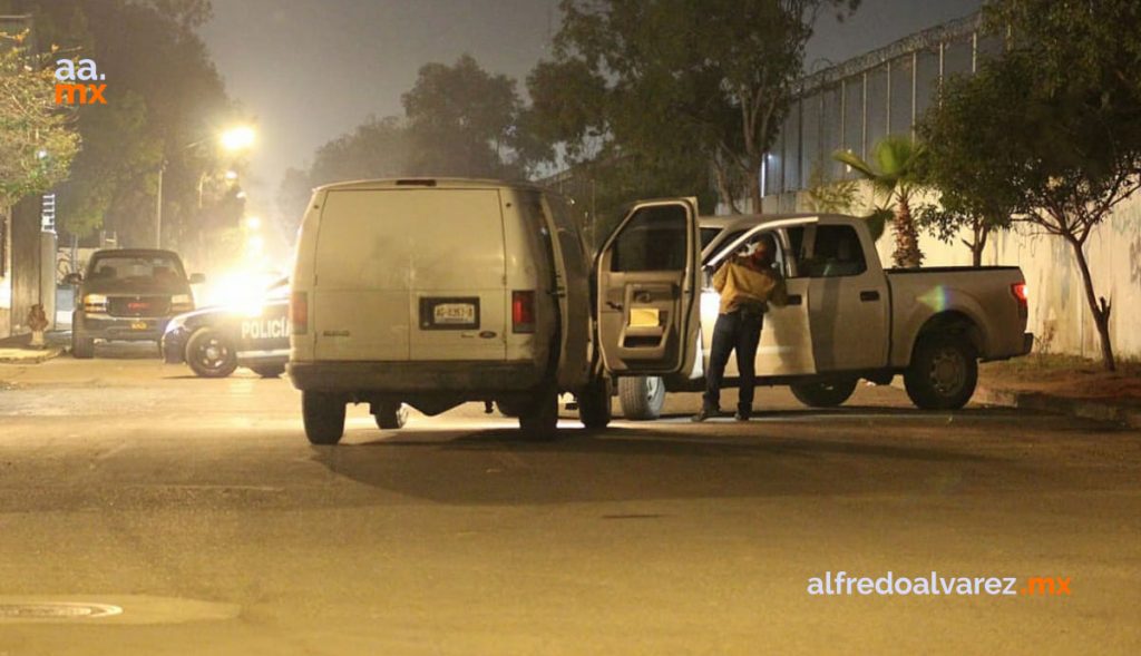 4 ASESINADOS Y 3 JóVENES HERIDOS EN TIJUANA