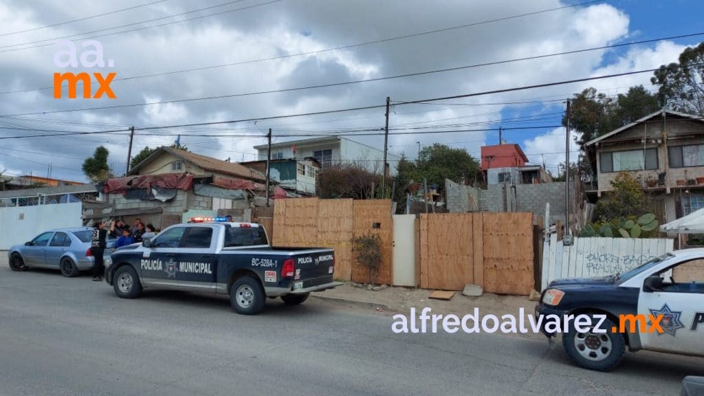 ASESINAN A CUATRO Y LESIONAN A DOS