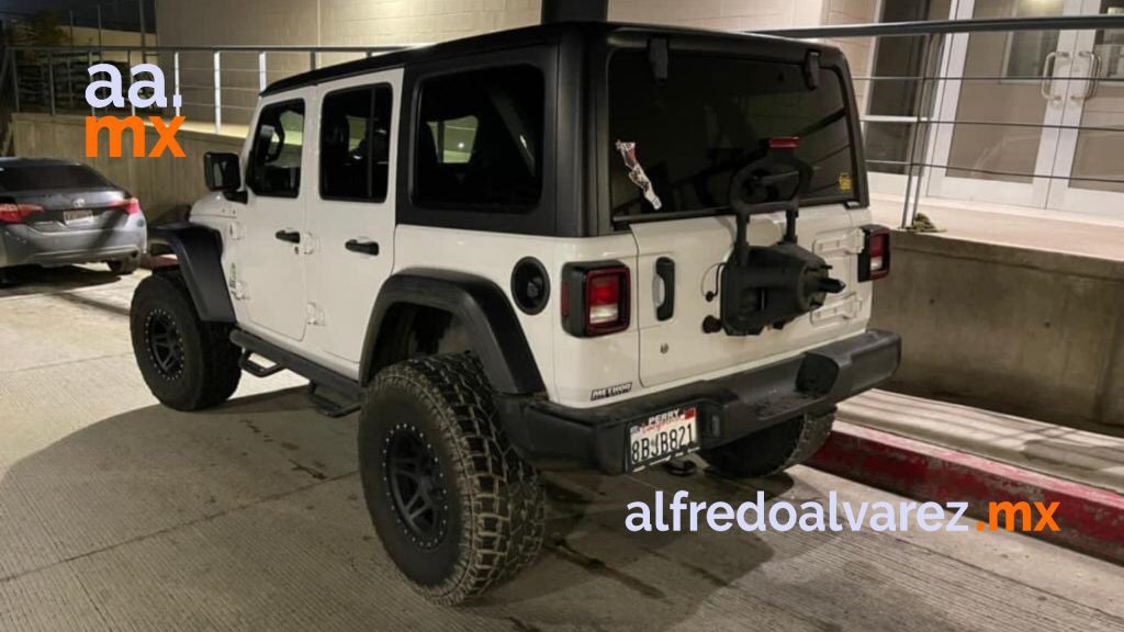 MUJER CIRCULABA EN SU JEEP CON 11 KILOS DE COCAíNA MUJER CIRCULABA EN SU JEEP CON 11 KILOS DE COCAíNA