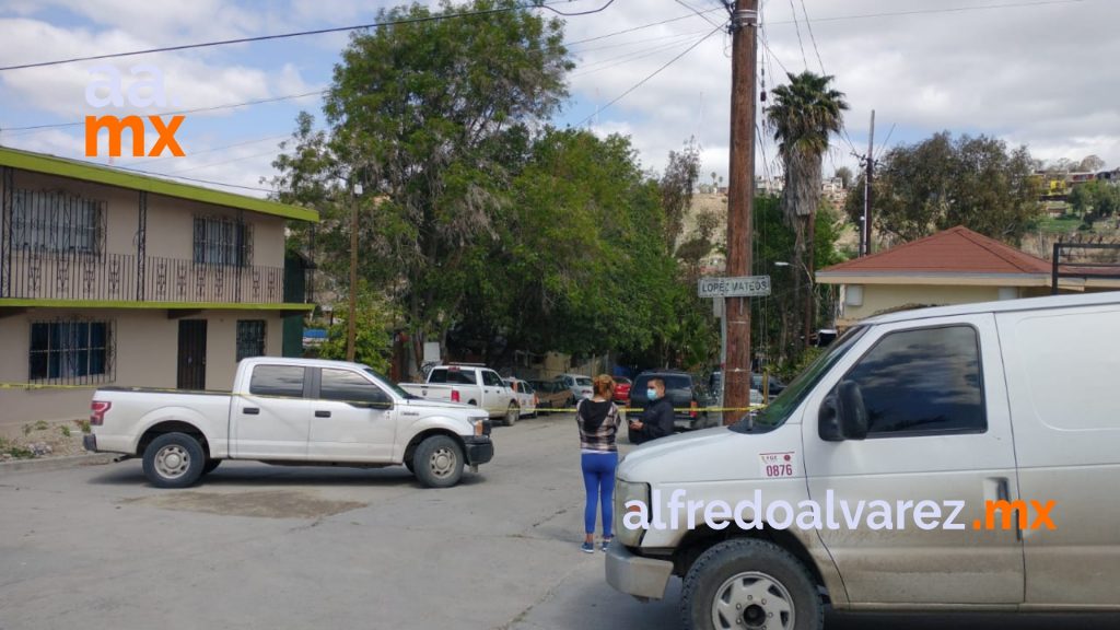 ATAN Y ASESINAN A UNA PAREJA