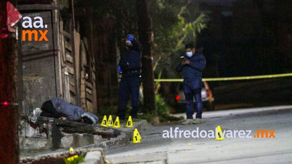 ATACAN A BALAZOS A TRES; MUERE UNA MUJER