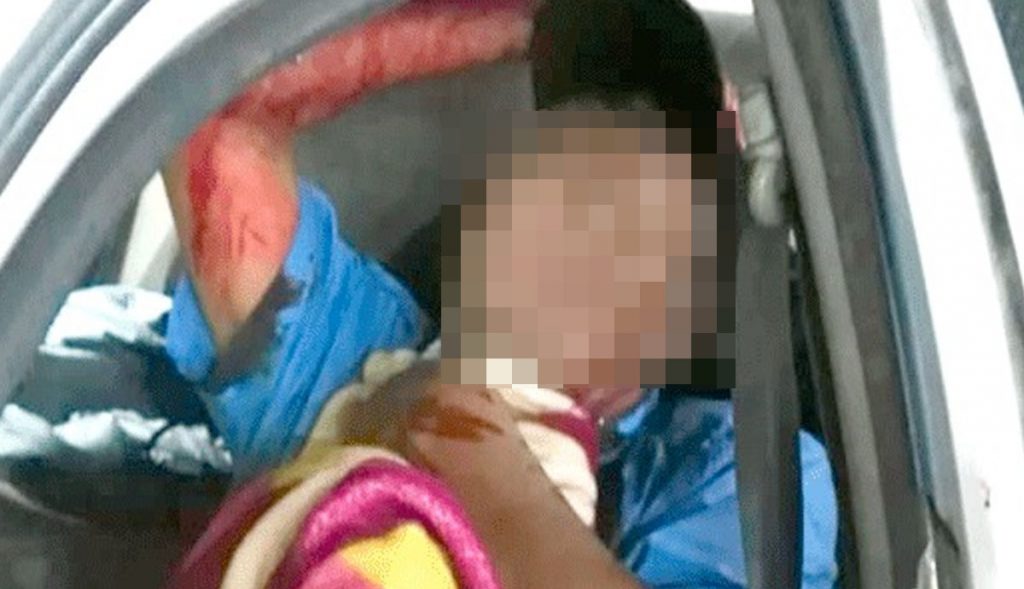 BALEAN A VELADOR A BORDO DE SU AUTO
