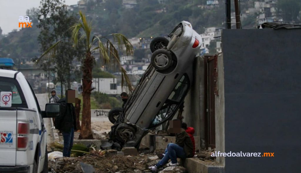 ENTéRATE CóMO OCURRIó ESTE TREMENDO ACCIDENTE EN TIJUANA; HAY LESIONADOS