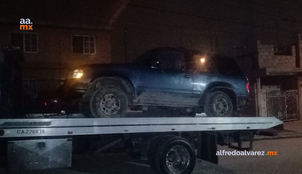 ATACAN A BALAZOS A POLICíAS, UNO RESULTA HERIDO