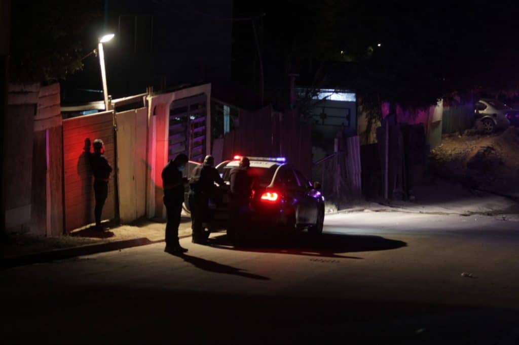 ACRIBILLAN A DOS; UNO MUERE AL INSTANTE EN SU CASA