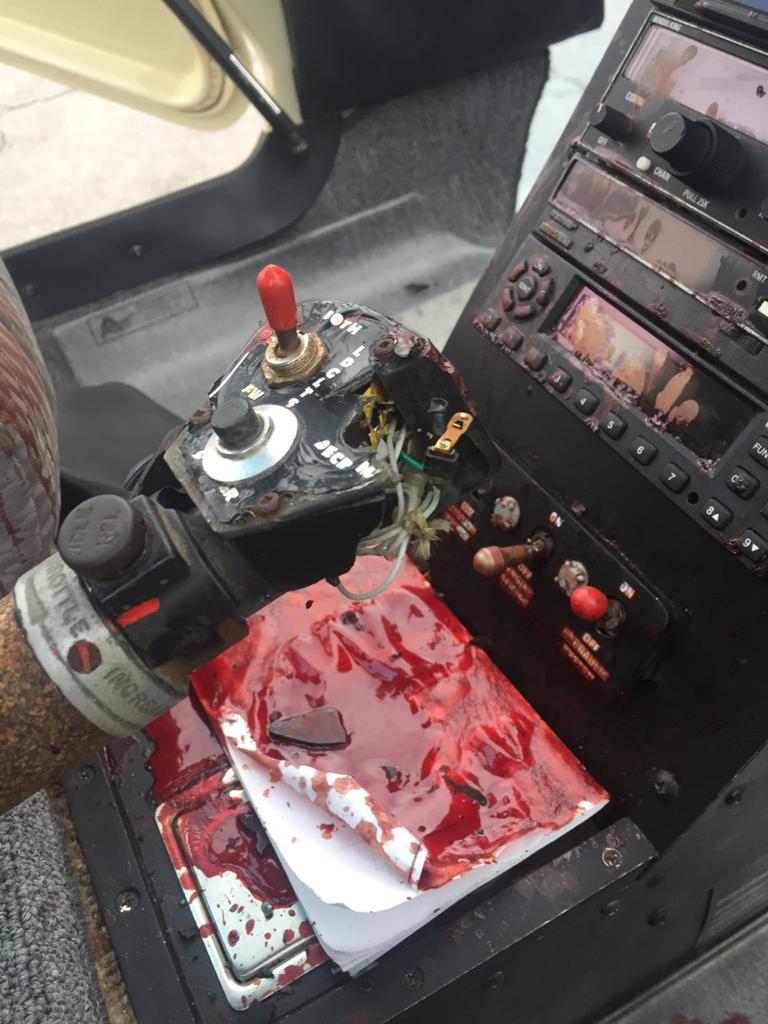 FOTOS: ATACAN A BALAZOS A HELICóPTERO DE FUERZA CIVIL FOTOS: ATACAN A BALAZOS A HELICóPTERO DE FUERZA CIVIL