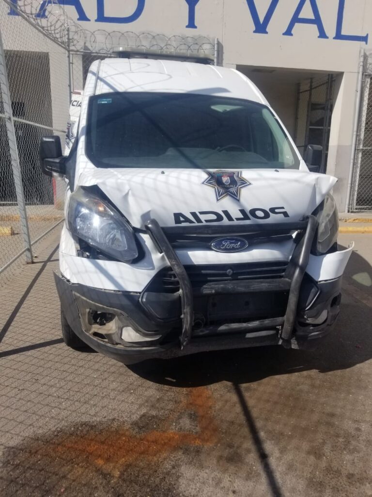 ROBO VIOLENTO A NEGOCIO DESATA PERSECUCIóN ROBO VIOLENTO A NEGOCIO DESATA PERSECUCIóN