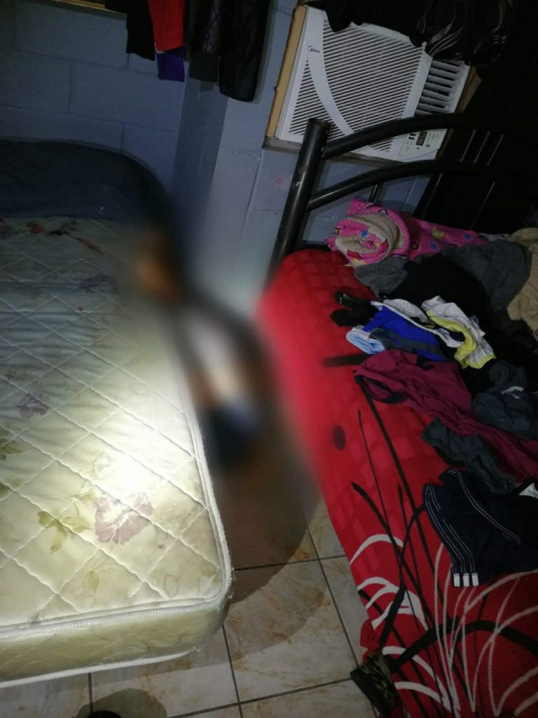 JOVEN PAREJA ES HALLADA SIN VIDA