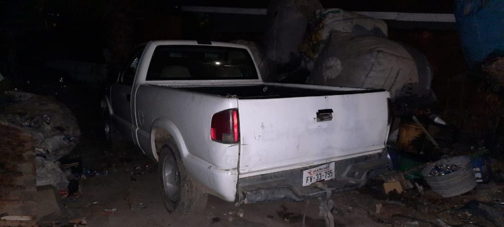 RECUPERAN VARIOS AUTOS ROBADOS TRAS CATEOS