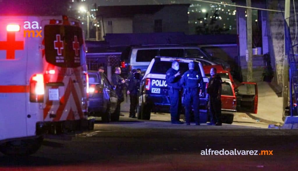 MUERTO Y DETENIDOS TRAS ENFRENTAMIENTO CONTRA POLICíAS