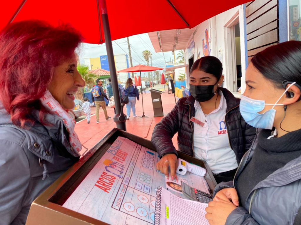 KATHIA BUSTILLOS E IRMA GARCíA BUSCAN REACTIVACIóN ECONóMICA