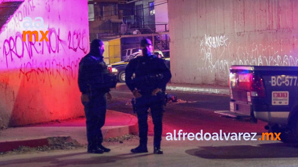 ABANDONAN CUBETA CON UNA CABEZA HUMANA ABANDONAN CUBETA CON UNA CABEZA HUMANA