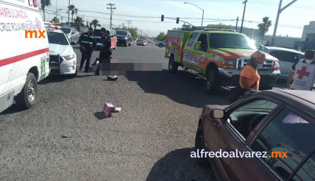 AUTOMOVILISTAS CHOCAN Y ATROPELLAN A PEATóN