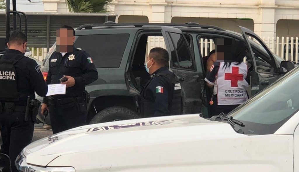 JOVEN BALEADO EN CAMIONETA JOVEN BALEADO EN CAMIONETA