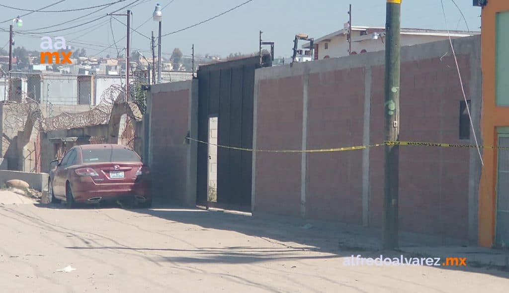 EJéRCITO RESGUARDA PREDIO CON PRESUNTA DROGA