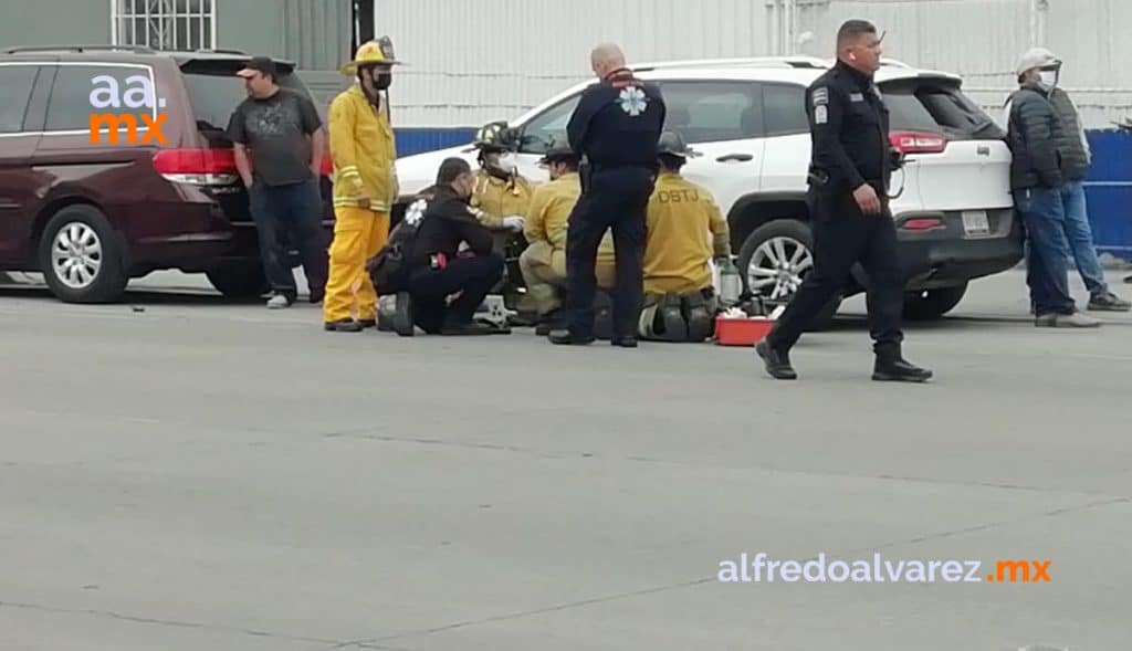 MOTOCICLISTA SE ACCIDENTA Y LO HOSPITALIZAN
