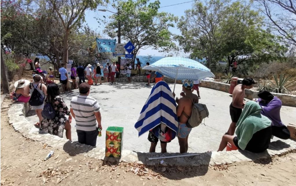 FOTOS: ABARROTAN PLAYAS DE LA REPúBLICA MEXICANA