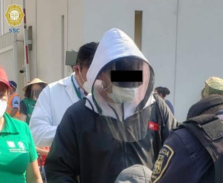 IDENTIFICAN A JóVENES QUE SE DISFRAZARON DE ADULTOS PARA VACUNARSE