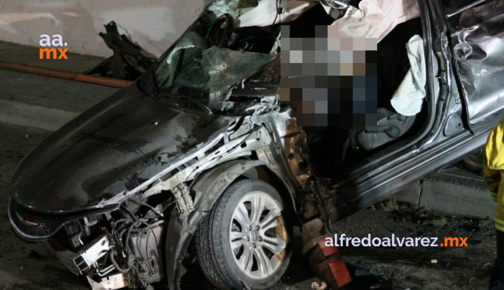 FALLECE AUTOMOVILISTA EN FUERTE CHOQUE CONTRA BARDA
