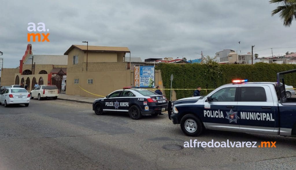 ASESINAN A HOMBRE AL LADO DE IGLESIA