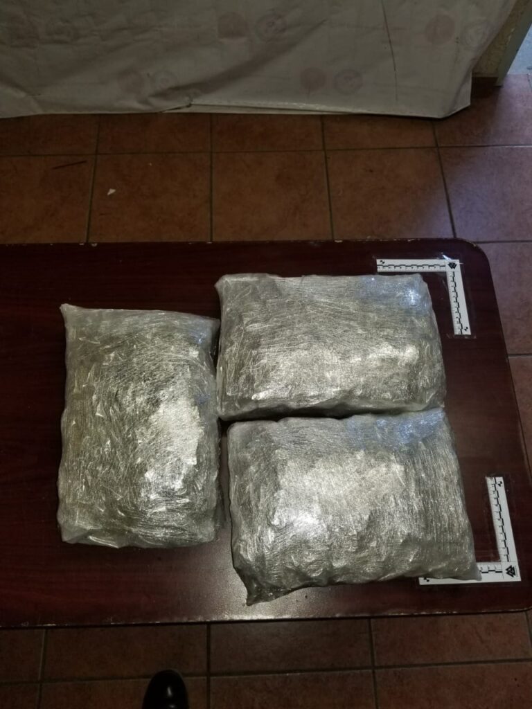 DECOMISAN MARIHUANA EN EMPRESA DE PAQUETERíA