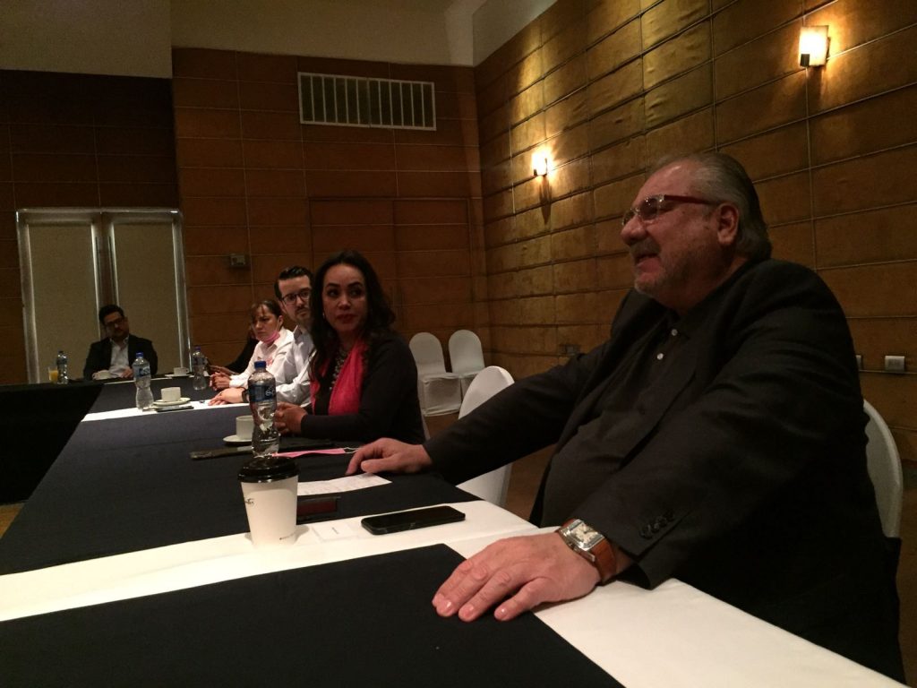SE REúNEN CANDIDATOS A DIPUTADOS DE DIVERSAS FUERZAS EN GRUPO MINARETE