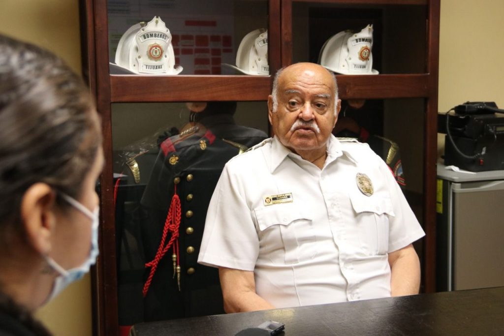 EDUARDO MARTíNEZ ES UN IMPULSOR DE LA MODERNIZACIóN DE BOMBEROS