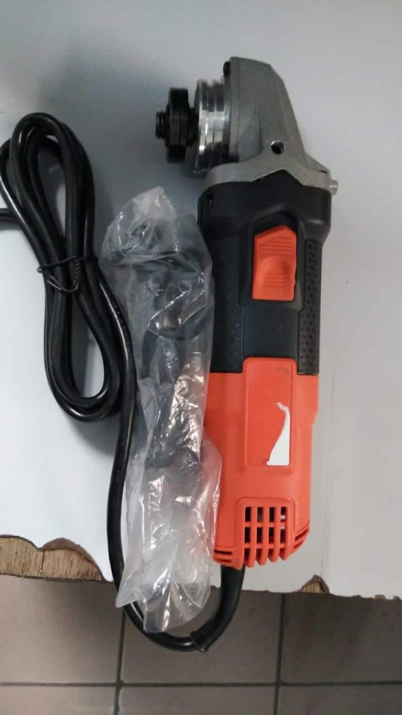 ROBAN EN CASA DE CAMBIO ROBAN EN CASA DE CAMBIO