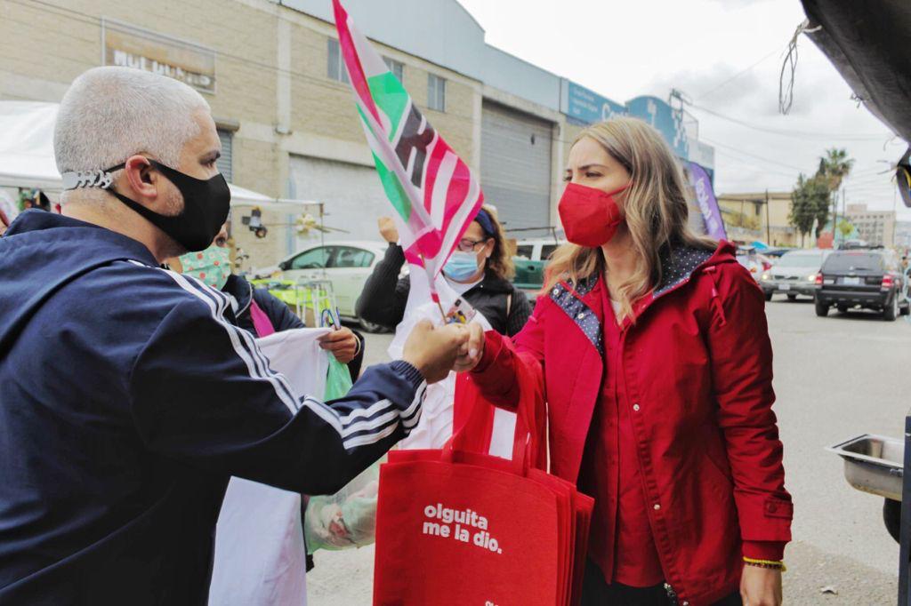 OLGA MACíAS CONTRIBUIRá A MEJORAR CALIDAD DE VIDA DE RESIDENTES DEL DISTRITO 9