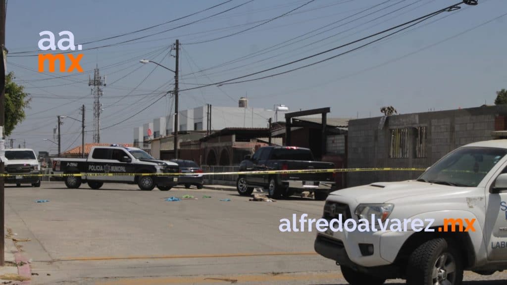 BALEAN A JOVEN Y LO DEJAN MUY GRAVE
