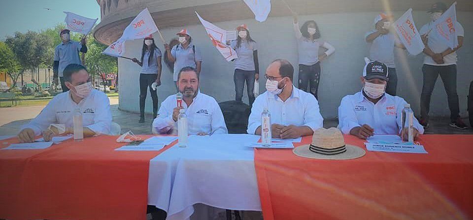 FAMILIA DE PAREJA FALLECIDA POR CHOQUE TEME QUE LIBEREN A RESPONSABLE