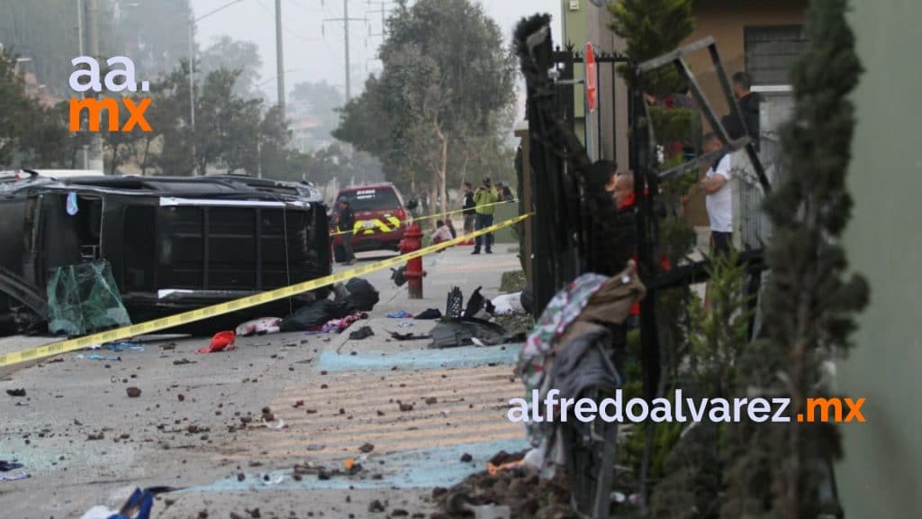 CHOQUE MúLTIPLE DEJA UNA MUJER MUERTA